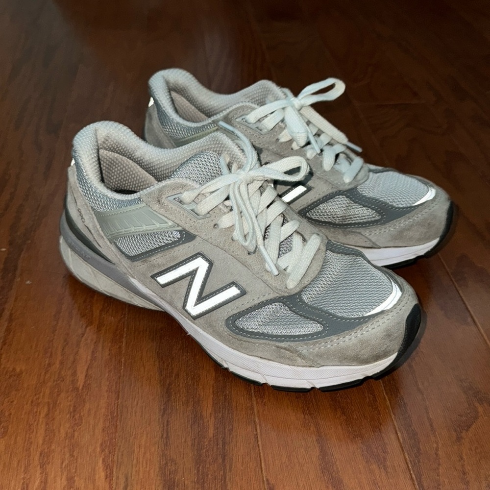 New balance 990v5 women’s US 5.5